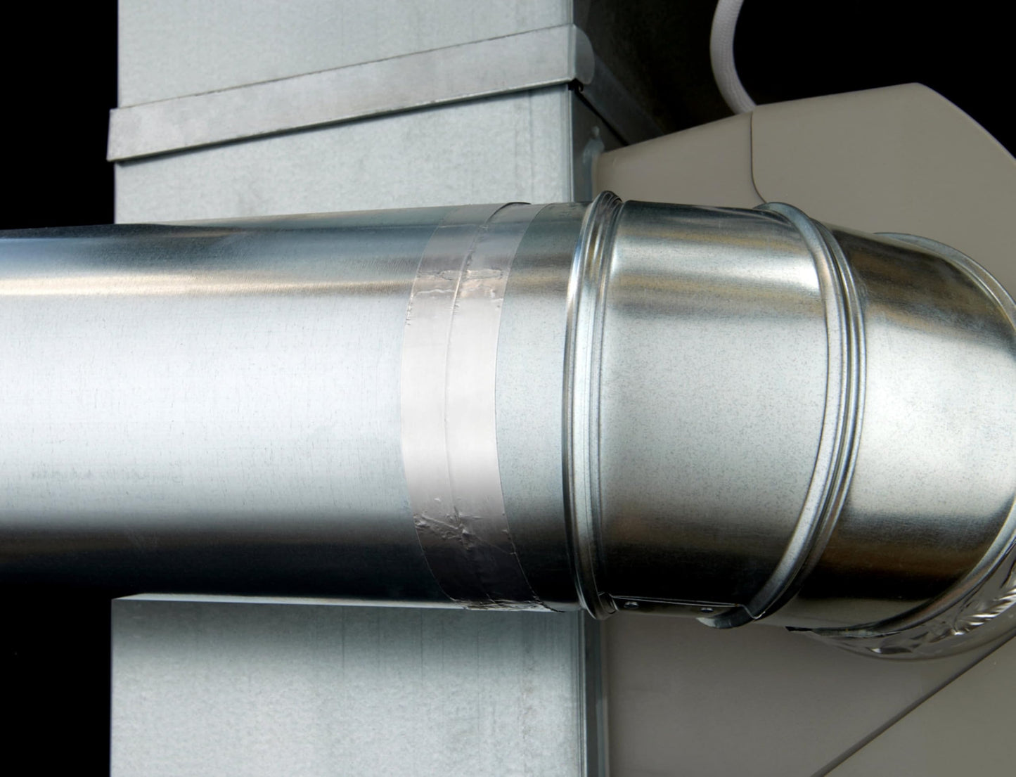3M High Temperature Flue Tape, High Heat Sealing Tape up to 600 degrees, 1.5' in x 15" ft Silver