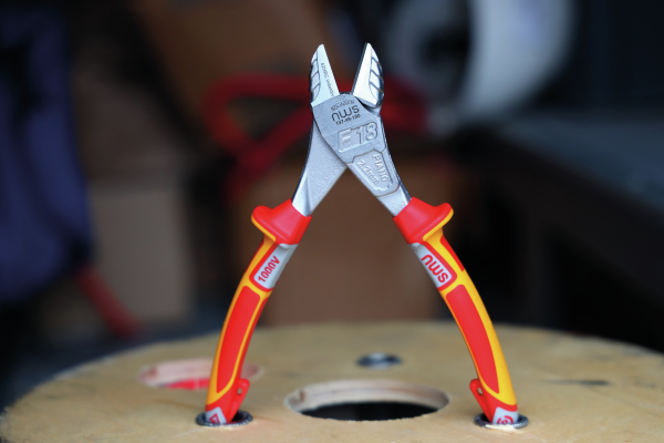 Nws Number 137-49 VDE Heavy Duty Side Cutter